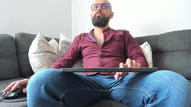 Pokazy przed kamerką – ezequiel_mobland