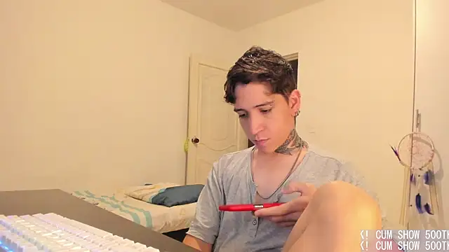 Michael_v77's Webcam Show