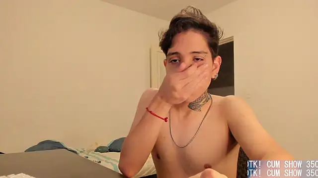 Michael_v77 Webcam Show