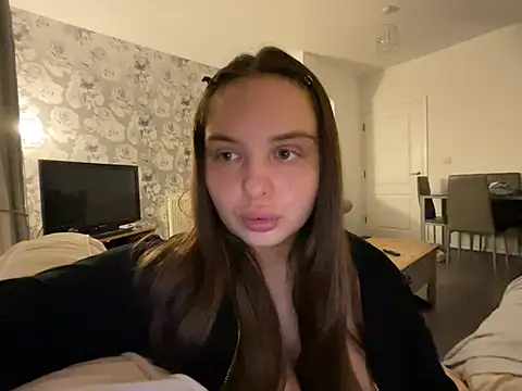 PregnantEllaxx's Webcam Show