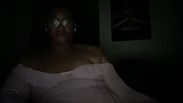 Show de Sissyblkgoddess__ na webcam