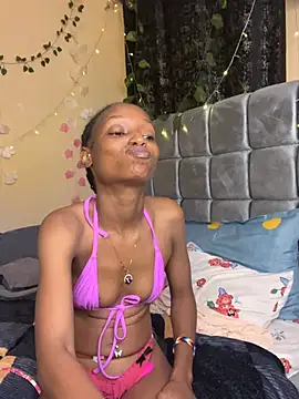 Czat XXX na żywo – YourWetDream02