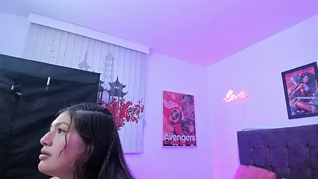 Webkamerová show izza_and_kyra