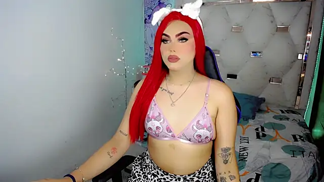 Webkamerová show CURVY_HOTGIRL_