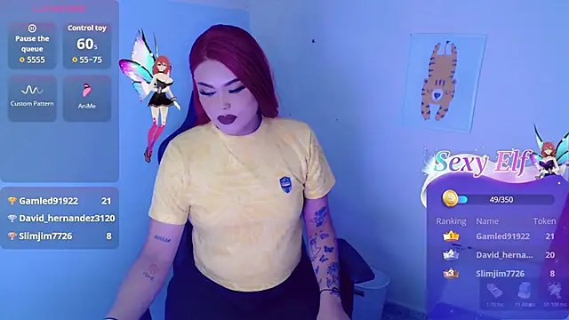 Pokazy przed kamerką – CURVY_HOTGIRL_