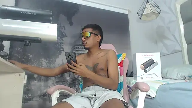 Show de arthur_s69 na webcam