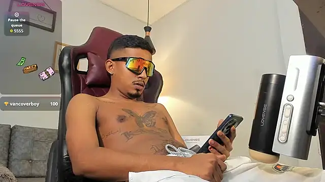 arthur_s69 Show Webcam