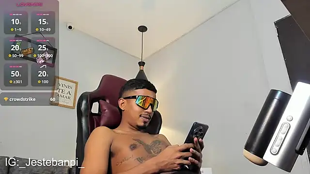 arthur_s69 在線直播表演