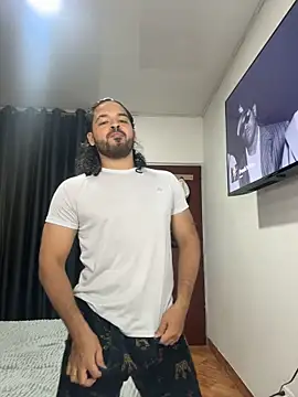 Show modela Deiby_Fernandez na web-kameri