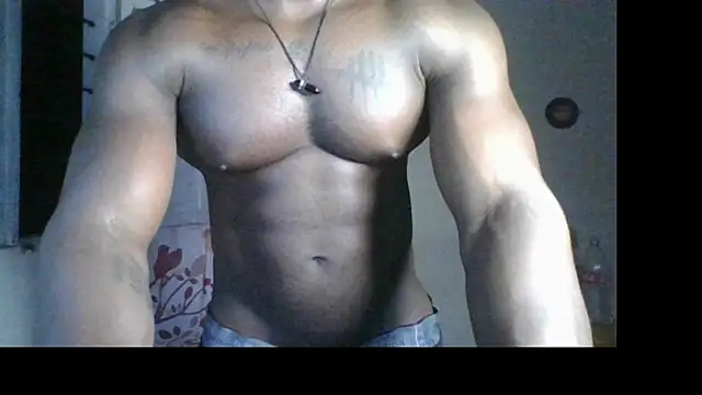 SubBlackCock Show in webcam