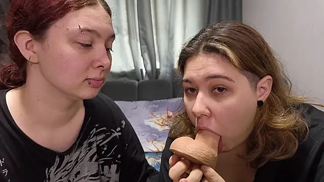 Show de webcam de LunarCouple_