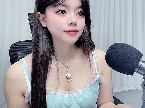 Xiaoxue689 网络视讯表演