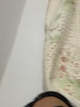 artzin2702 Pertunjukan Webcam