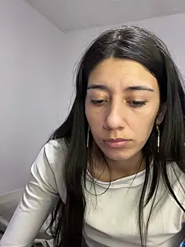 Show de KiraKayLeiigh na webcam