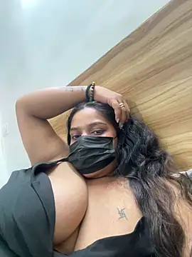 thikkdesidoll – Naživo XXX chat