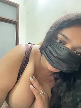 thikkdesidoll's Live Sex Cam Show