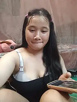 Mimi_sexyz09 网络视讯表演