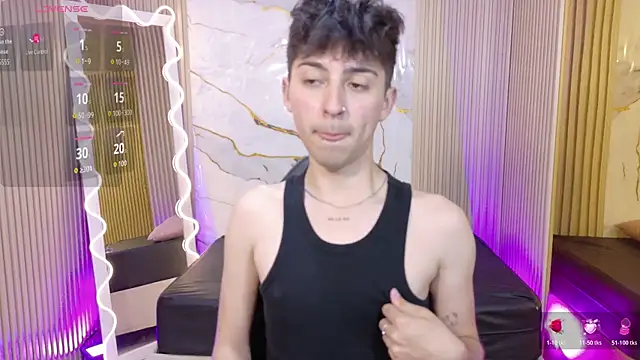 Webkamerová show zane_tay