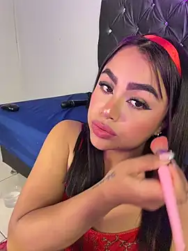 Czat XXX na żywo – Aliceroys__