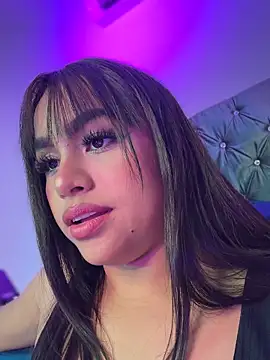 Aliceroys__ XXX чат на живо