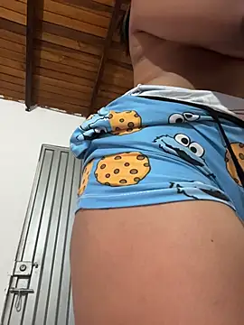 Aliceroys__ XXX чат на живо
