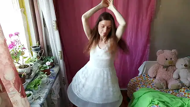 GoddessThumbelina Adlı Modelin Canlı XXX Sohbeti