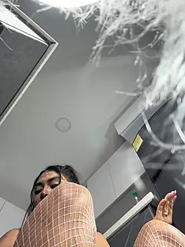Pertunjukan Kamera Web Roxana_gomezz