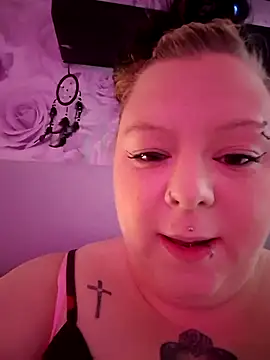 Chatroom XXX en direct de Velvet-VixenXX