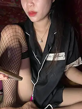 Bemi3_sexyy Show Webcam
