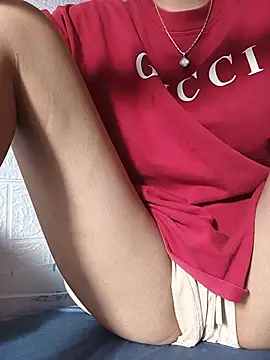 Bemi3_sexyy Show Webcam