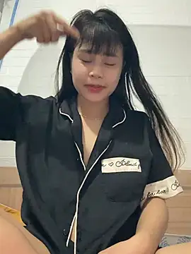 Bemi3_sexyy Pertunjukan Webcam