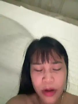 Bemi3_sexyy 网络视讯表演