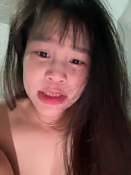 Bemi3_sexyy Show Webcam