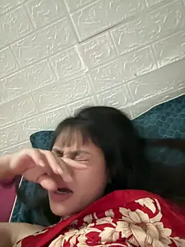 Bemi3_sexyy 网络视讯表演