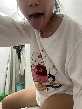Bemi3_sexyy 网络视讯表演