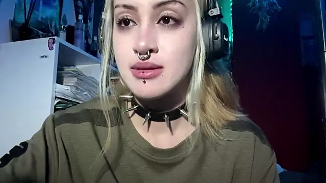 MistiPara's Live XXX Chat