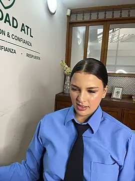 KateRousee Adlı Modelin Canlı XXX Sohbeti