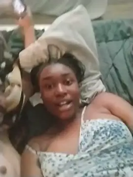 PigtailPeaches' Webcam Show