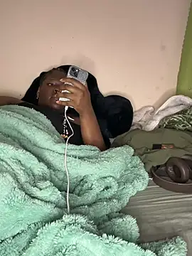 Introdummyy Live XXX-chat