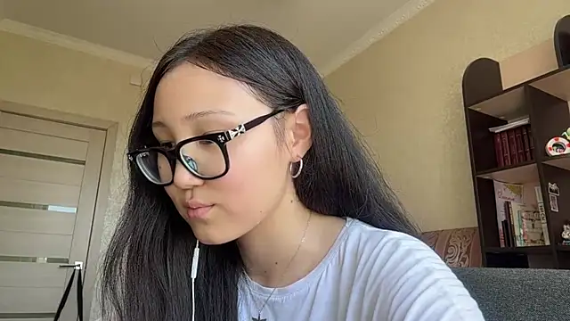 QueenOfCute 라이브 XXX 채팅