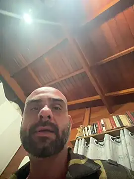 Iknowyoulikedn Webbikameraesitys