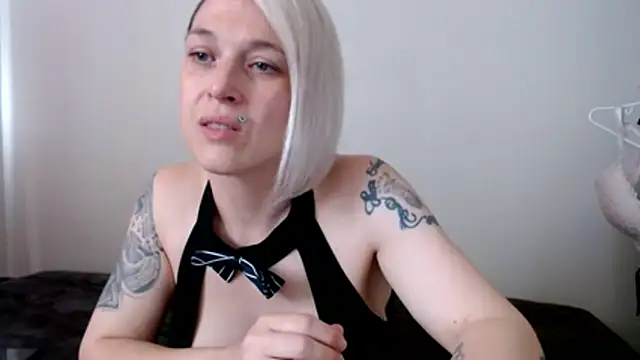 BriannaBailey77 Webcam show