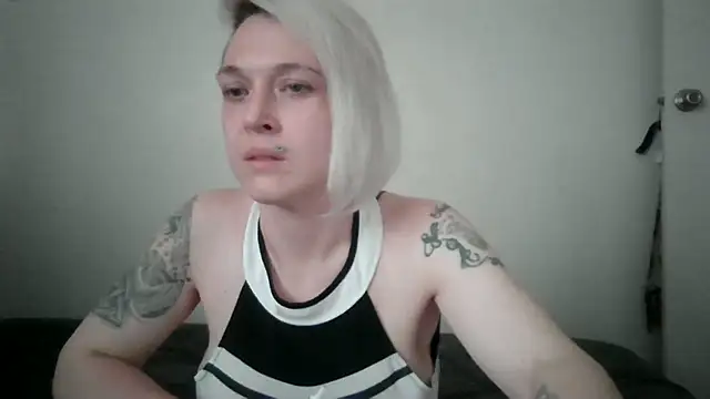 BriannaBailey77 Webcam show