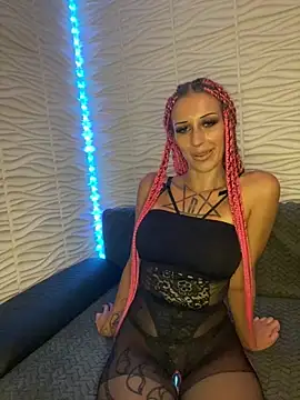 Chat +18 de Dolly-Delicious ao vivo