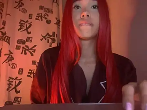 ElizElara's Webcam Show