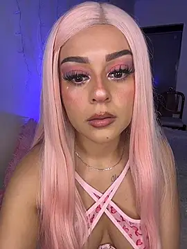 Webkamerová show sofiaqueen__