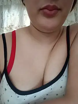 mimi_farwla Adlı Modelin Web Kamerası Şovu