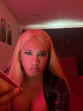 TsdomCatalinabdsm Show Webcam