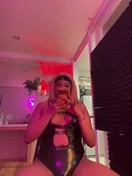 TsdomCatalinabdsm webcam show