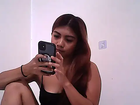 sweetangel143's Live XXX Chat